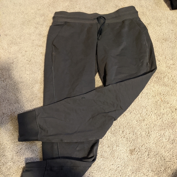 Lululemon Ready To Fleece Jogger size 10 - Picture 4 of 6